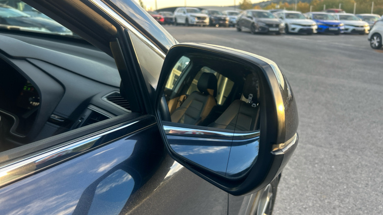 Honda CR-V 2.0 i-MMD Hybrid SR  2WD 5dr eCVT Hybrid Estate